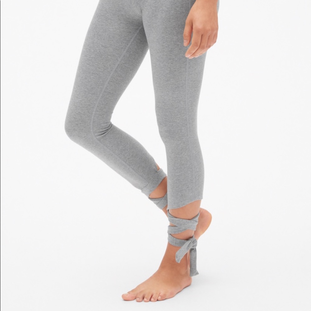 Gap crop leggings